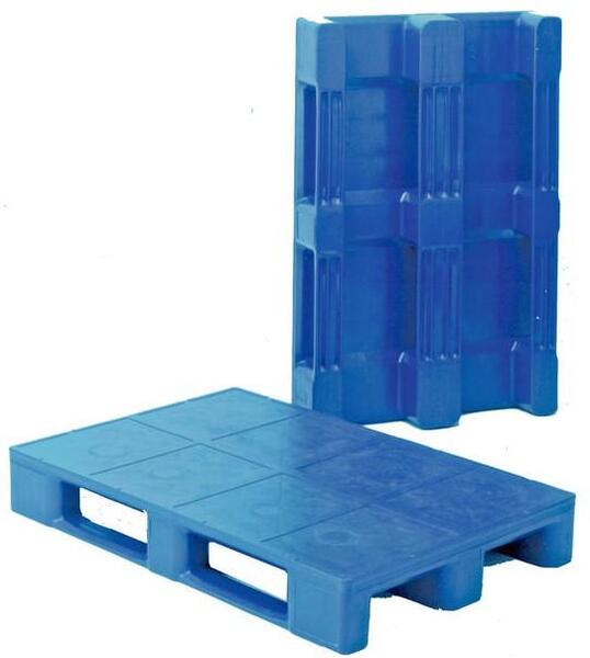 Blue plastic pallet